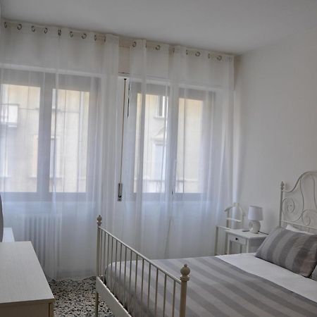 M.Aurelio Red Apartment Milano Ngoại thất bức ảnh