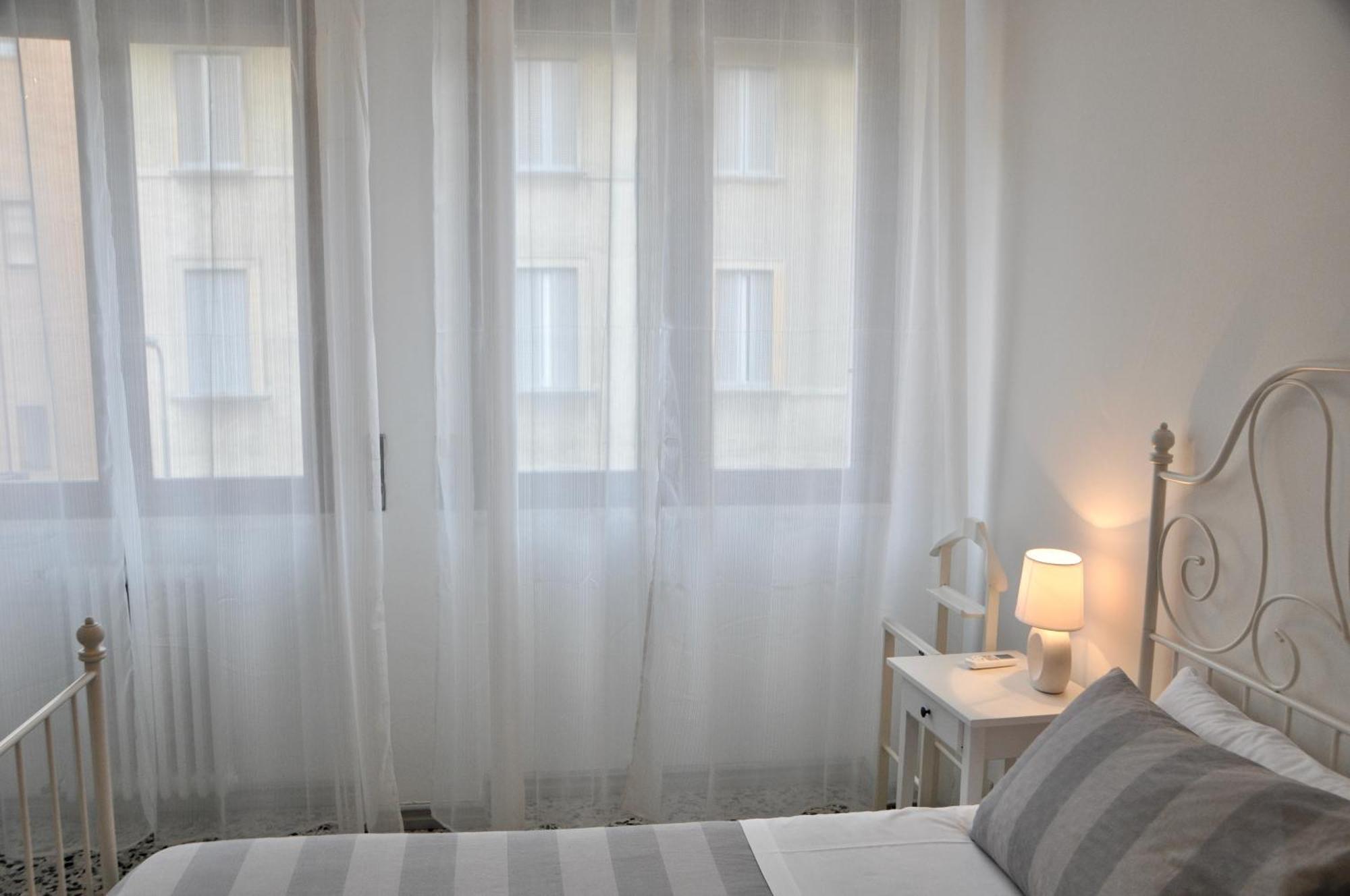 M.Aurelio Red Apartment Milano Ngoại thất bức ảnh